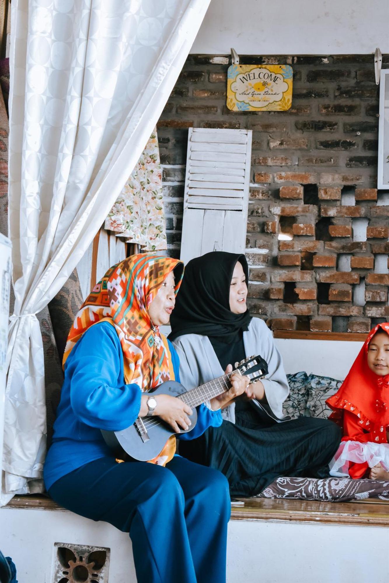 Imah Seuri By Kaya Rooms Tutugan Buitenkant foto