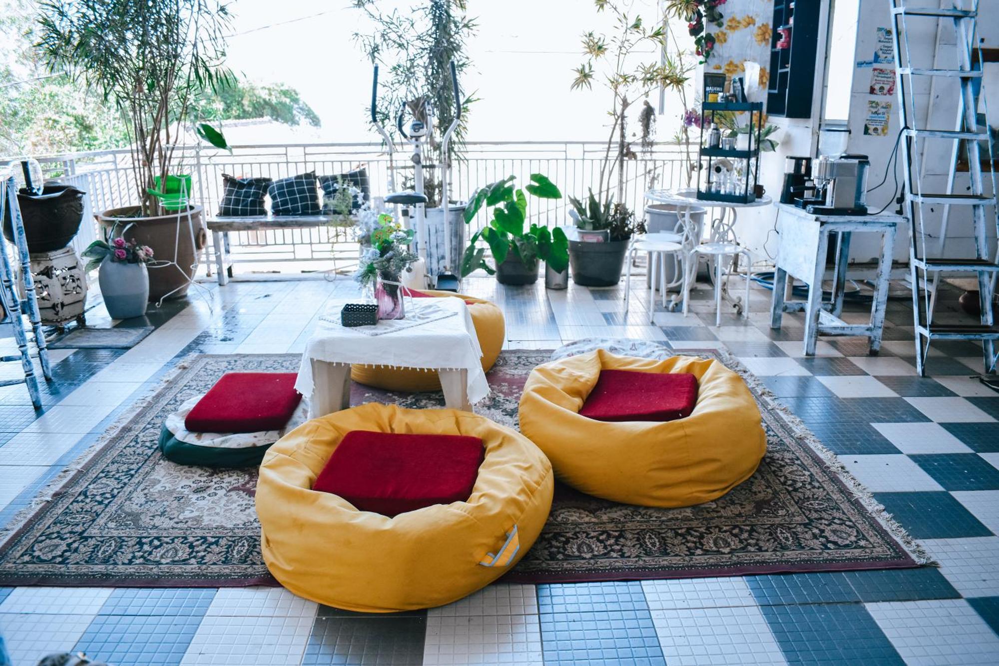 Imah Seuri By Kaya Rooms Tutugan Buitenkant foto