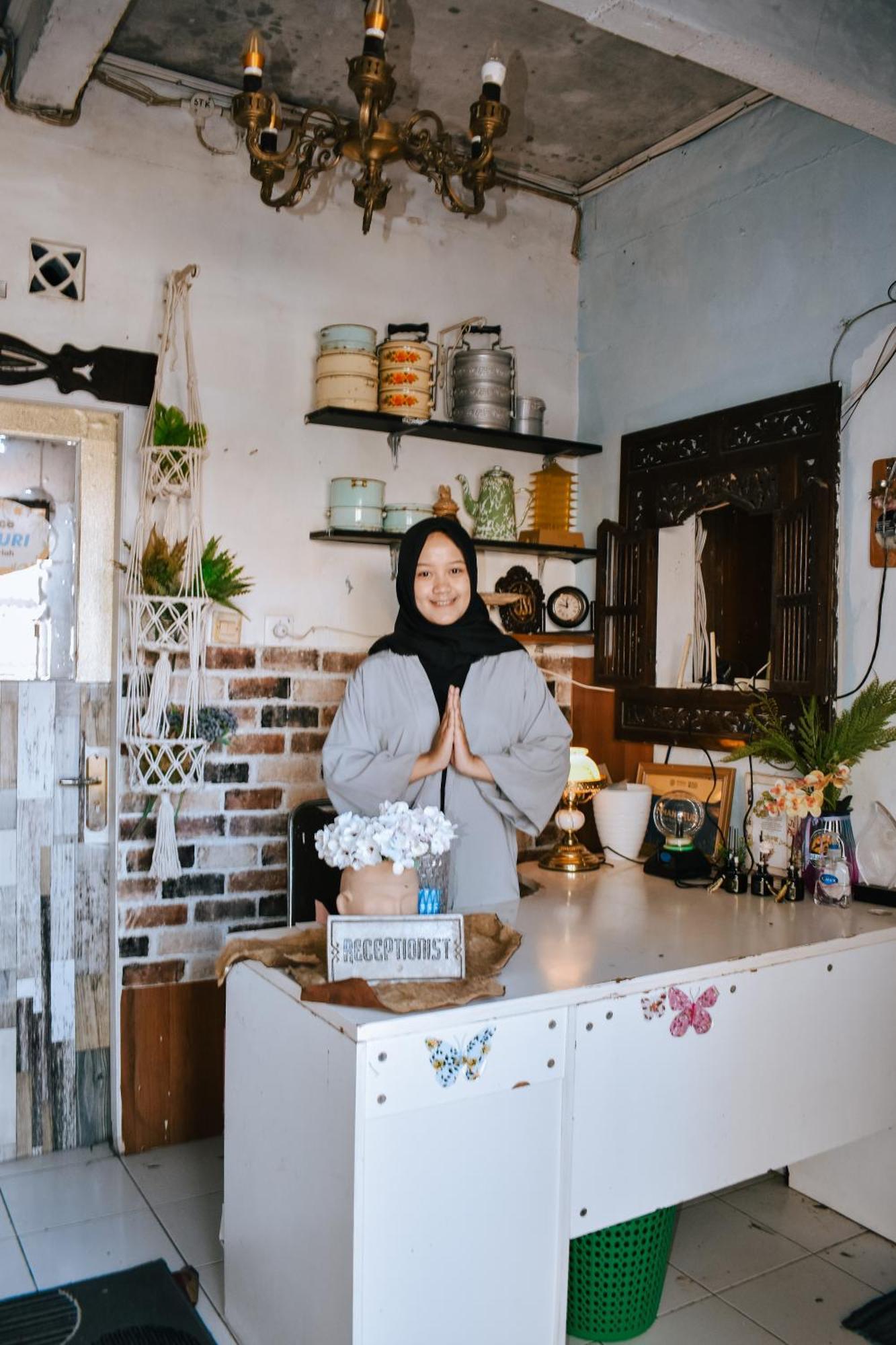 Imah Seuri By Kaya Rooms Tutugan Buitenkant foto